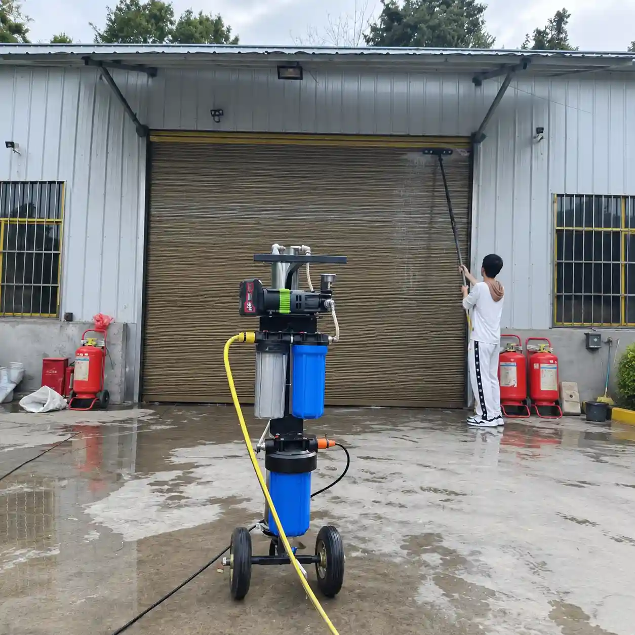 Pure Water Window Cleaning: Equipment, Process and Benefits